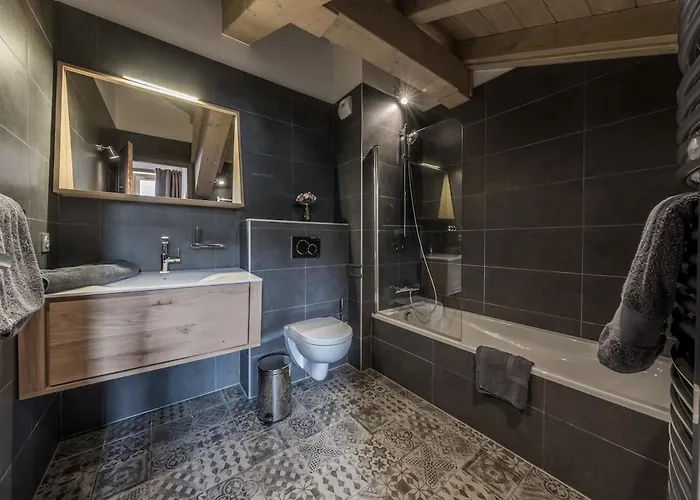 4 Bedrooms Penthouse In 1650 Lejlighed Courchevel