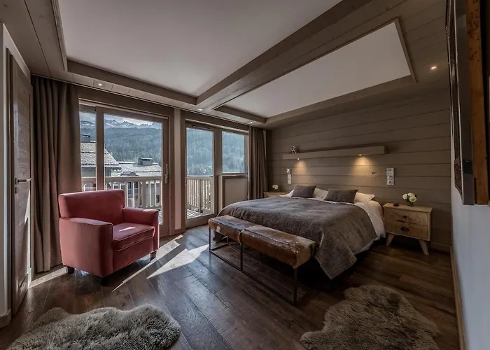 4 Bedrooms Penthouse In 1650 Courchevel